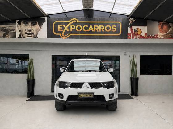 MITSUBISHI L200 TRITON 3.5 HPE 4X4 CD V6 24V FLEX 4P AUTOMÁTICO MITSUBISHI L200 TRITON 3.5 HPE 4X4 CD V6 24V FLEX 4P AUTOMÁTICO